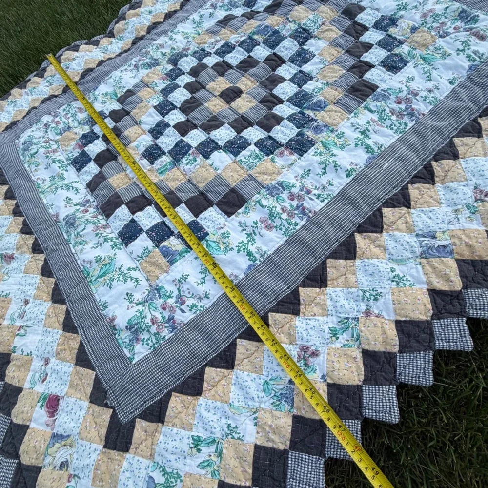 Handmade Patchwork Quilt Floral Gingham Scalloped Sawtooth Edge Blue Yellow *pic